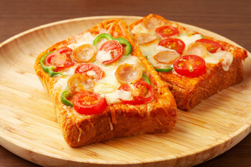 ピザトースト