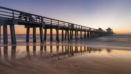 Zelfklevend Fotobehang Old Naples pier, Florida, USA. Coastel dream with old and beauftiful architecture in Gulf of Mexico. © emotionpicture
