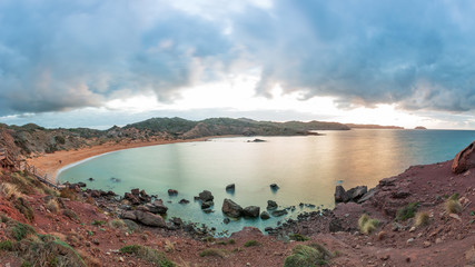 Puesta de sol en playa de Cavalleria Menorca