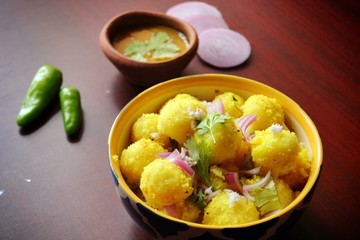 Rava Balls