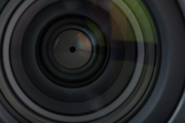 Digital lens shutter