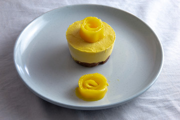 Fresh mango and mango raw cake