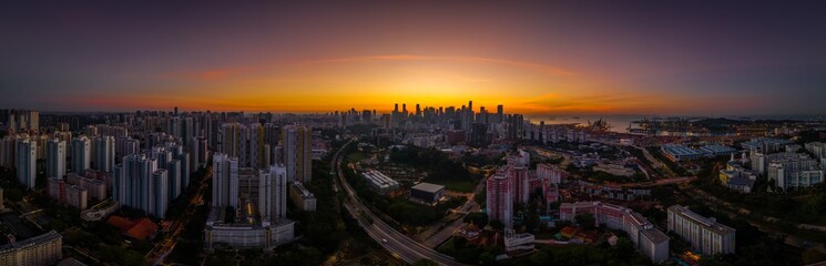 Fototapeta na wymiar Apr 07/2019 Singapore central business district sunrise look from HDB Jalan Bukit Merah