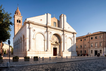 Tempio Malatestiano a Rimini, Marche