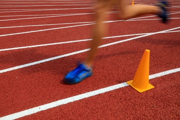 legs of a long distance runne
