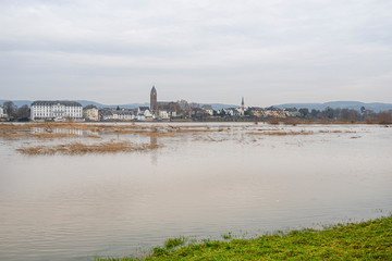 Naklejka premium The high state of the Rhine in western Germany, water has risen from the riverbed.