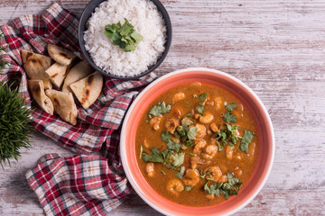 Curry de Gambas con arroz Basmati 