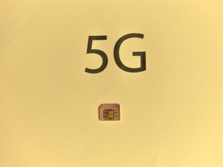 oznaczenie sieci 5 G w technologii cyfrowej