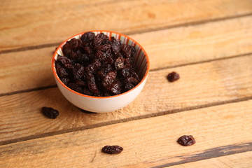 food, black raisins from Spain