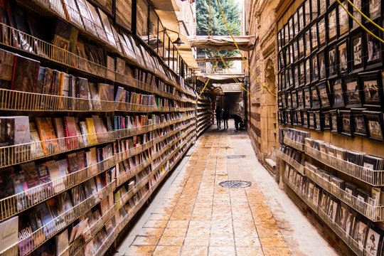Le savoir dans la rue, Quartier Copte, Le Caire, Egypte