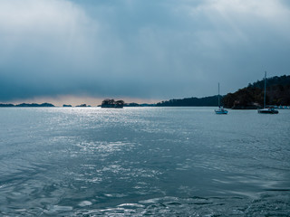 日本三景、松島の島巡り観光船からの景色。