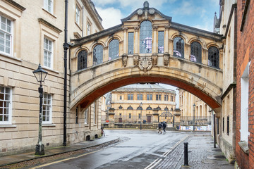 Fototapeta na wymiar Bridge in a main street in Oxford England