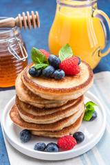 Fluffy American Pancakes with Fresh Fruits and Honey
