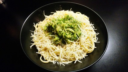 Spaghetti et courgette - fait maison