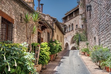 Characteristic alley in the Italian city of Assisi