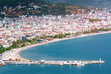 Fototapeta na wymiar Beautiful panoramic view of the coastline of Alanya, Turkey