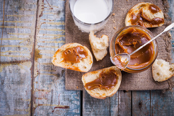 chocolate paste with fresh bread