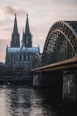 Fototapeta premium Cologne Cathedral Kölner Dom is a Catholic cathedral in Cologne, North Rhine-Westphalia, Germany. It is the seat of the Archbishop of Cologne and of the administration of the Archdiocese of Cologne.