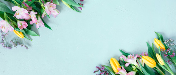 Fototapeta Blue banner with spring flowers, festive composition for spring holidays obraz