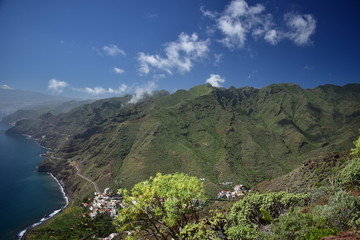  A mountain settlement