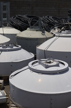 Microwave parables with radomes