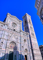 Fototapeta premium The Florence Cathedral from the streets of Florence, Italy.
