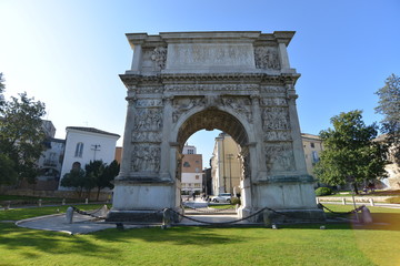 Obraz premium Arco di Traiano Benevento