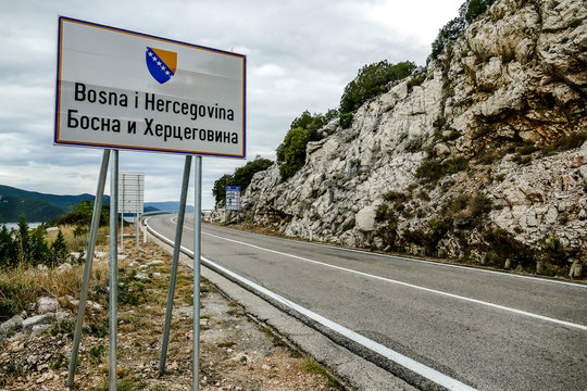 Road Sign Border, between Bosnia and Croatia border