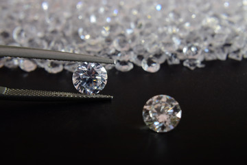  Selected diamonds Shiny  Expensive and rare For jewelry making