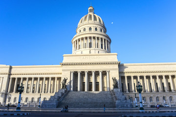 Obraz premium Capitol Building in Havana, Cuba