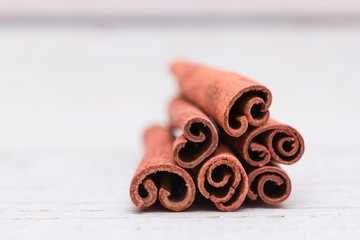 Cinnamon sticks 