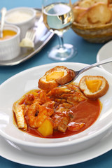bouillabaisse, soupe de poisson, french marseille fish soup