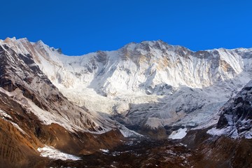 Obraz premium Mount Annapurna 1 from Annapurna south base camp