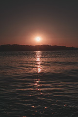 El atardecer en el mar