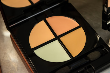 contour concealer palet