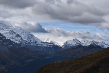 Fototapeta na wymiar view of alps in winter