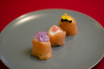 Sushi saumon fleuri 