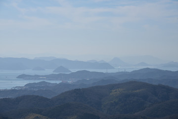 Obraz na płótnie Canvas 日本の岡山県の美しい山の風景