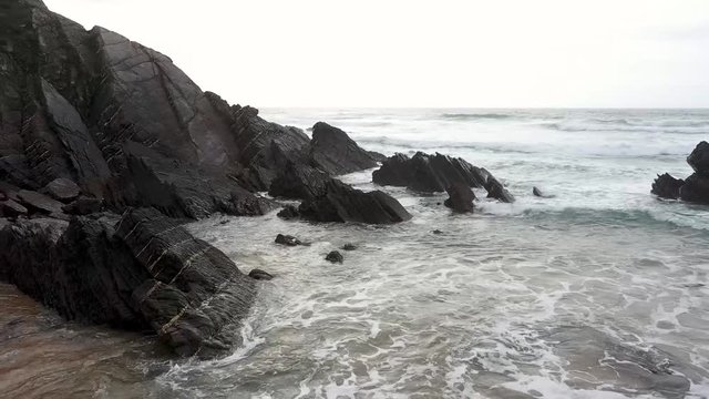 Am&aacute;lia Beach, rock beach, costa vicentina, odemira, portugal, backward movement