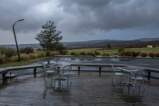 Tongariro National Park New Zealand Manawatu. Rain teras hotel