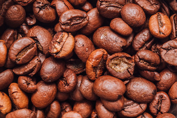roasted coffee beans close-up
