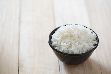 Steamed rice, jasmine rice Thailand genuine rice varieties.