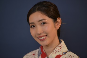 美しい日本人女性の浴衣姿