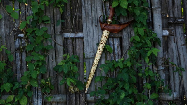 traditional weapon of java man