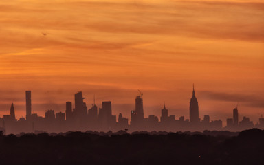 Fototapeta na wymiar NYC Sunrise