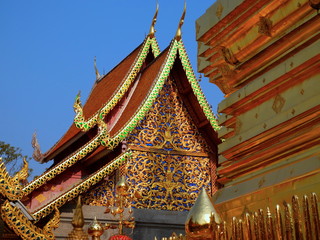 Fototapeta premium Beautifully decorated facade of Wat Phrathat Doi Southep in Chiangmai Thailand with many Buddha Statues