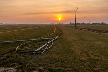 tramonto sulla campagna 