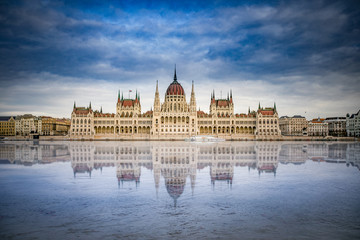 Hungarian Parliament Building - The Hungarian Parliament Building, also known as the Parliament of Budapest after its location, is the seat of the National Assembly of Hungary, a notable landmark of H