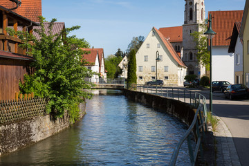 Fototapeta na wymiar Der Fluß Fehla in Neufra_Hohenzollern