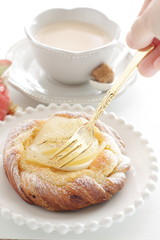 Marinated pear and custard pastry for gourmet dessert